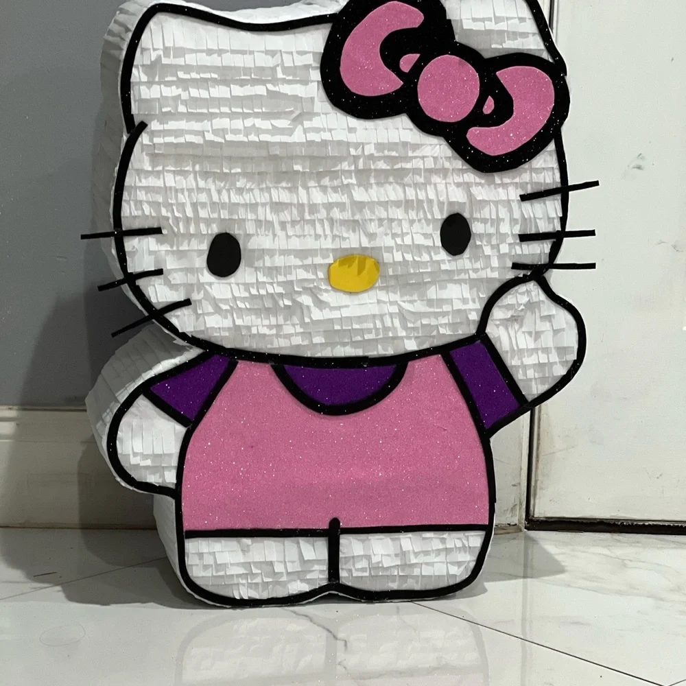 Hello Kitty Pink and Purple Piñata - Picture 2 of 3